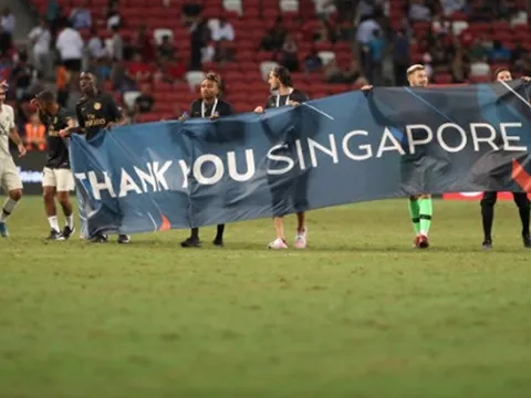 Lập siêu phẩm chưa đủ, PSG còn tri ân khán giả Singapore bằng cách này