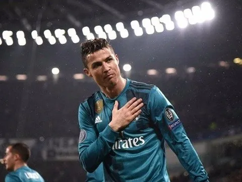 Lập siêu phẩm, Ronaldo cảm ơn CĐV Juventus