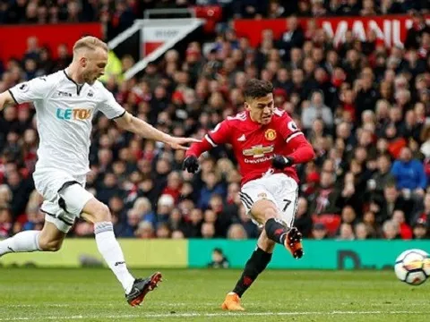 Lấy lại phong độ, Swansea trở thành nạn nhân thứ 11 của Alexis Sanchez