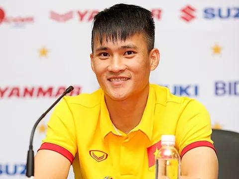 Lê Công Vinh: "Siêu nhân" bóng đá là đây!