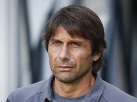 Leboeuf tố cầu thủ Chelsea 'phản' HLV Conte