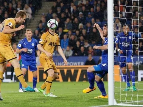 Leicester City cân bằng 'kỷ lục' đáng hổ thẹn của Man Utd