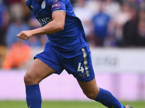 Leicester City 'gãy tuyến giữa' khi đối đầu Arsenal