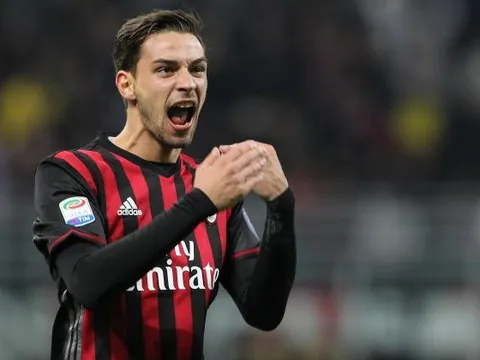 Lí do Juventus chiêu mộ Mattia De Sciglio
