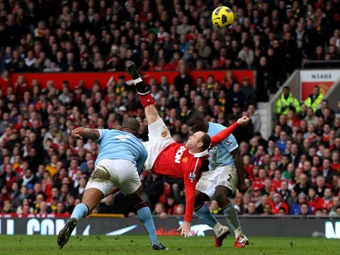 Liệu Rooney 'ngả bàn đèn' trước Man City thêm lần nữa?