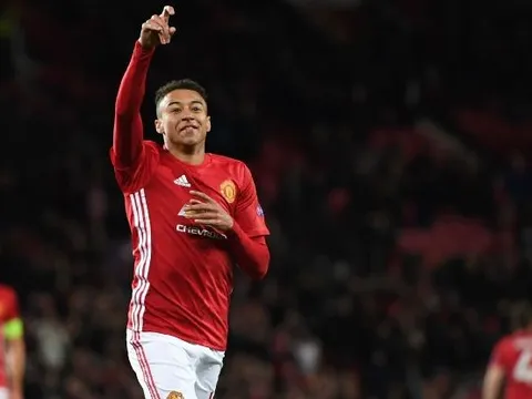 Lingard nhận lương khủng, Mourinho nói gì?
