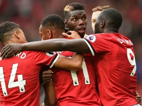 Sao Man Utd kí mới hợp đồng, mức lương 75.000 bảng/tuần được tăng gấp đôi