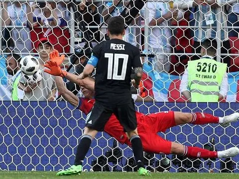 Messi đá hỏng pen và những khoảnh khắc đáng nhớ ngày thứ 3 World Cup