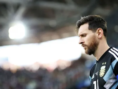 Lionel Messi: Vị vua mặt trời khiến Argentina phải chịu cảnh mù lòa