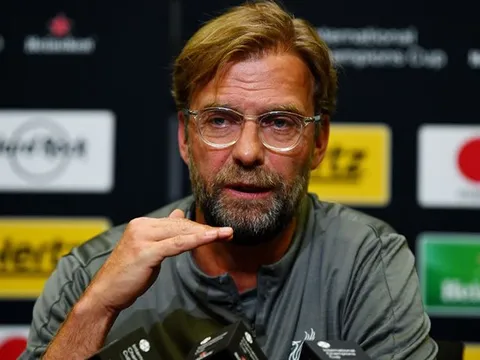 Jurgen Klopp nói thẳng quan điểm về truyền thông Anh