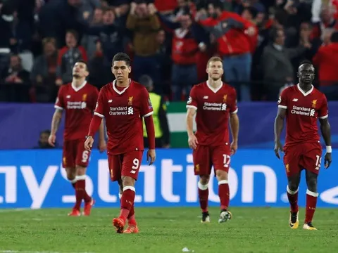 Liverpool 'buông' Premier League, nước Anh tái lập kịch bản điên rồ?