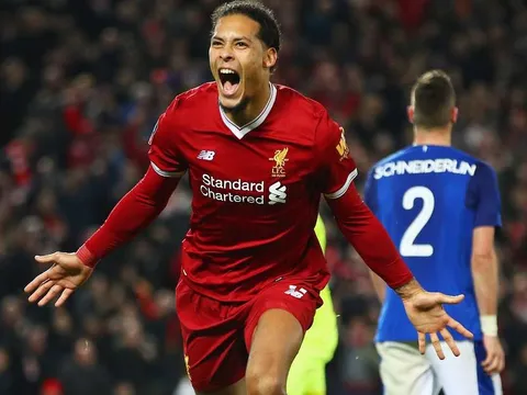Liverpool và những câu hỏi trước trận ra quân