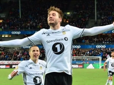 'LORD' Bendtner vừa lập siêu phẩm cho Rosenborg
