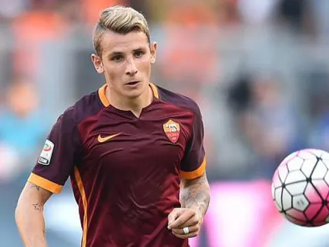 Lucas Digne thể hiện ra sao trước khi đến Barcelona?