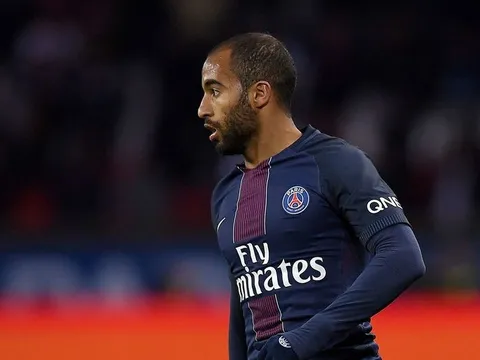 Lucas Moura thể hiện thế nào tại PSG mùa này?