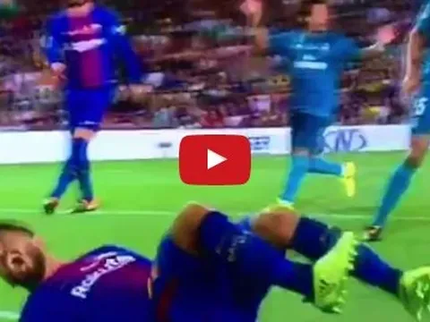 Luis Suarez ăn vạ lộ liễu trong trận gặp Real Madrid