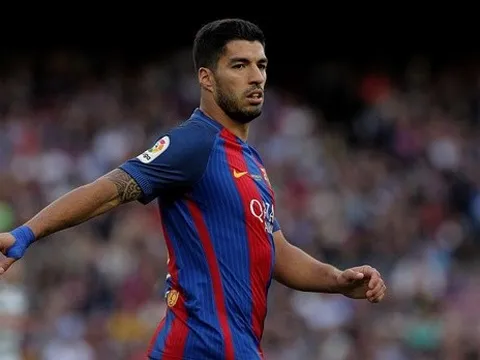 Luis Suarez nghỉ Hè sớm do dính chấn thương