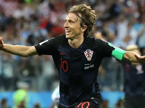 Vượt Ronaldo và Kane, Modric hay nhất vòng bảng World Cup 2018