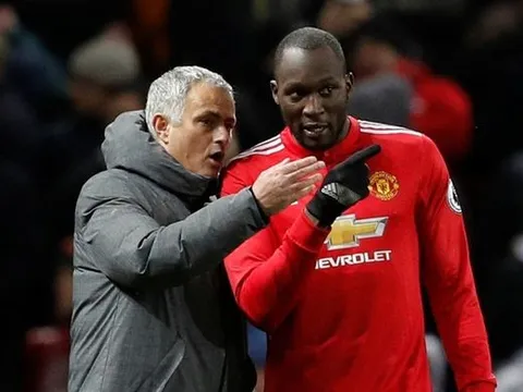 Lukaku tuyên bố mối quan hệ giữa anh với Mourinho đang 'siêu hoàn hảo'