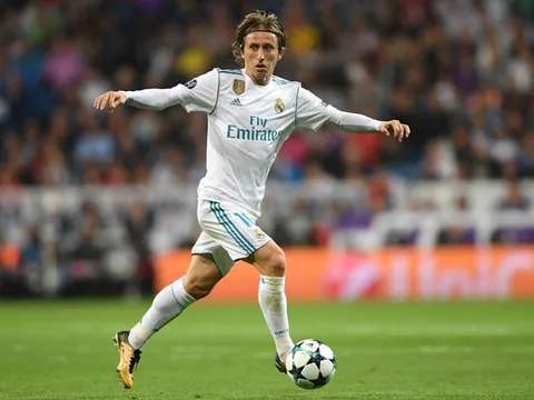 Để có tân binh thứ 3, Chelsea phải chờ quyết định của... Luka Modric