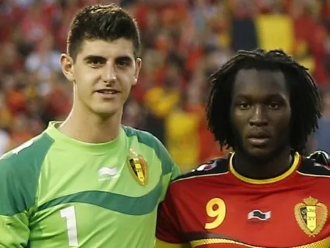Lương ít hơn Lukaku, Courtois quyết không gia hạn với Chelsea
