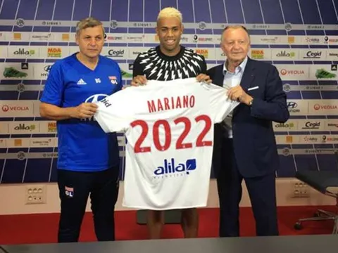 Lyon CHÍNH THỨC có tiền đạo Real, Arsenal 'mừng thầm'