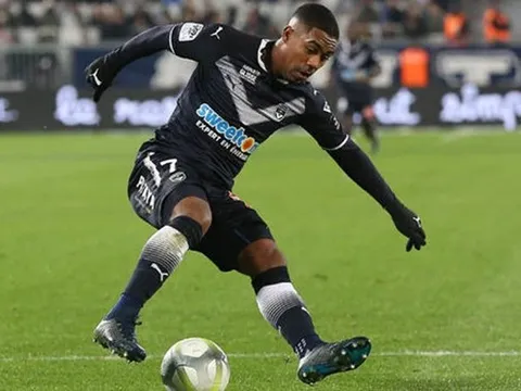 Chi NÓNG 30 triệu bảng, Everton vượt mặt hàng loạt đại gia vụ Malcom
