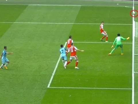 Man City bị tước bàn thắng hợp lệ?