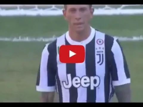 Màn ra mắt Juventus của Federico Bernardeschi vs Roma