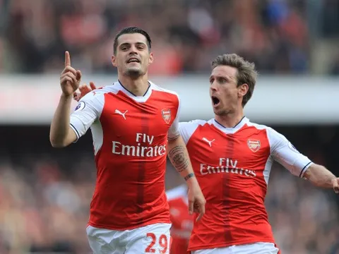 Màn trình diễn của Granit Xhaka vs Man United