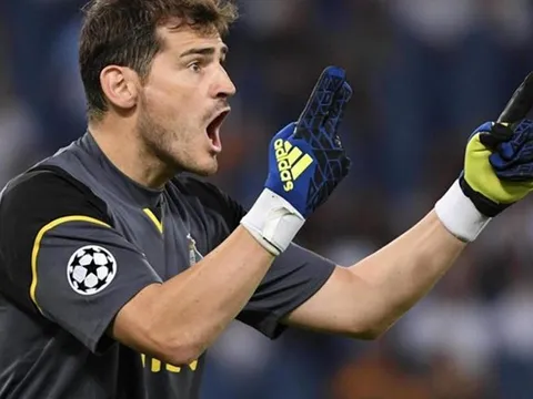 Màn trình diễn của Iker Casillas mùa 2016/17