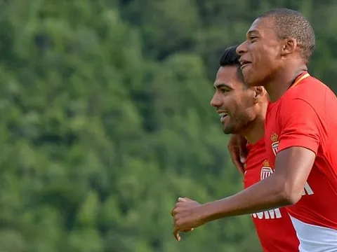 Màn trình diễn của Kylian Mbappe vs Stoke City
