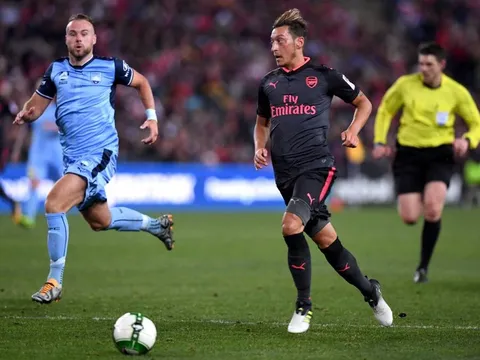 Màn trình diễn của Mesut Ozil vs Sydney FC