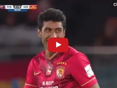 Màn trình diễn của Paulinho vs Barcelona | 2015 FIFA Club World Cup