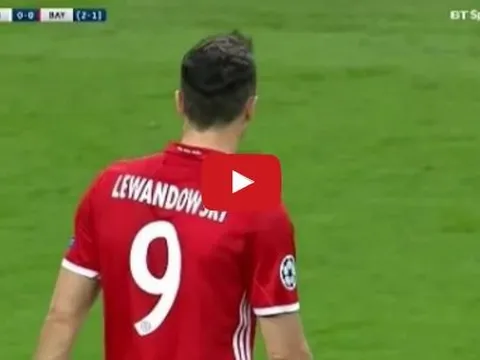 Màn trình diễn của Robert Lewandowski vs Real Madrid