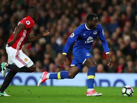 Màn trình diễn của Romelu Lukaku vs Man United