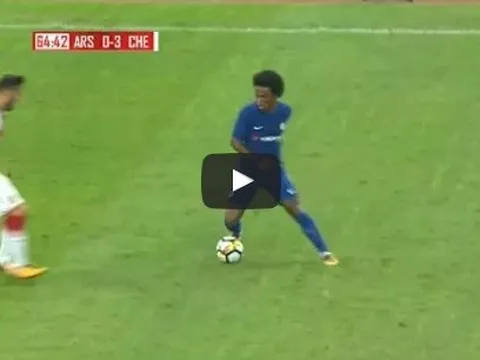Màn trình diễn của Willian vs Arsenal