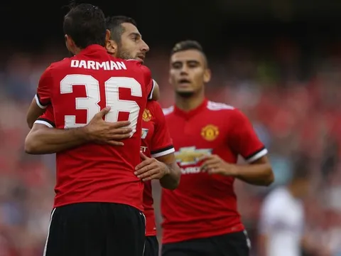 Man United 2-1 Sampdoria: Màn chạy đà chấp nhận được