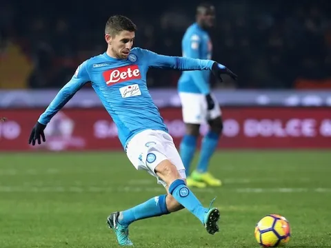 Quỷ đỏ "tạo cơ hội" để Man City chiêu mộ Jorginho