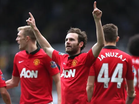 Man United đang thu lợi khủng từ nguồn nào?