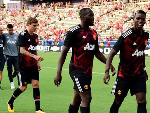 Man United mùa tới: Sẽ là bóng đá sexy hay chỉ là “hồn Trương Ba da hàng thịt”?