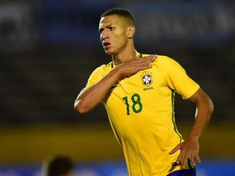 Man United nhắm cầu thủ Brazil thứ hai: Lựa chọn thông minh?