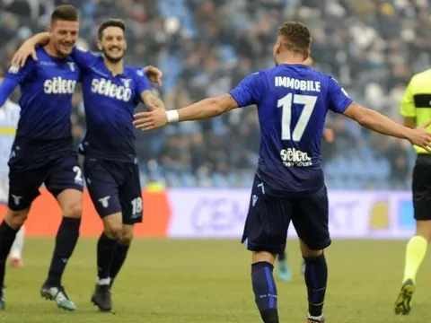 Man United vỡ mộng thâu tóm "tam tấu" của Lazio