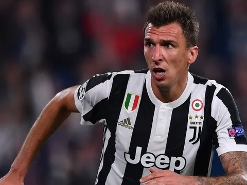 Man Utd có thể sẽ chiêu mộ "Super Mario"