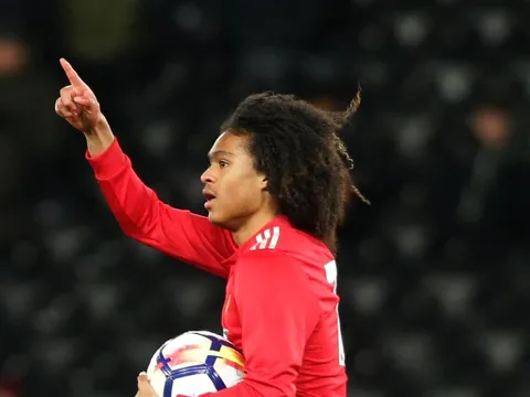 Quên sao Real đi, Man Utd đã có sẵn một "Gareth Bale mới" trong tay?