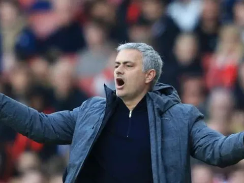 Keane: "M.U của Mourinho là một sự sỉ nhục"