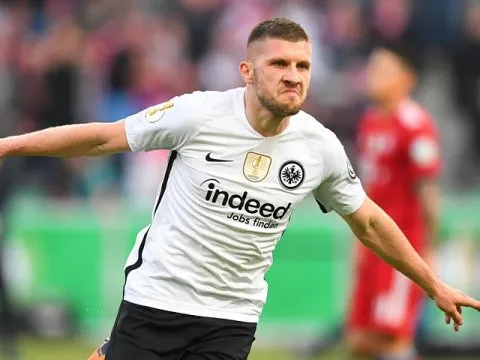 Man Utd tham gia vào cuộc đua giành ngôi sao Croatia giá 44 triệu bảng