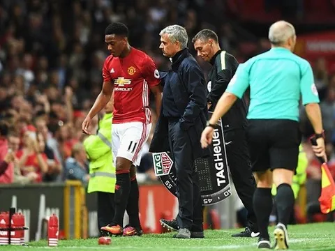Man Utd trước ngày "đá thật": Ngổn ngang trăm mối lo