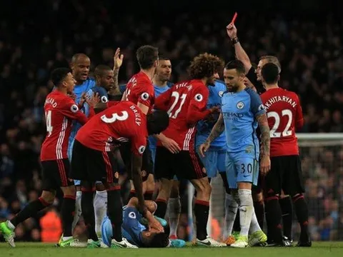 Manchester City 0-0 Manchester United (Đấu bù vòng 26 - Ngoại hạng Anh)