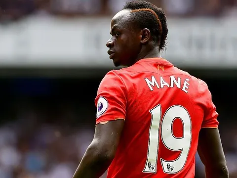 Mane gặp thêm vấn đề, Klopp bắt đầu lo lắng
